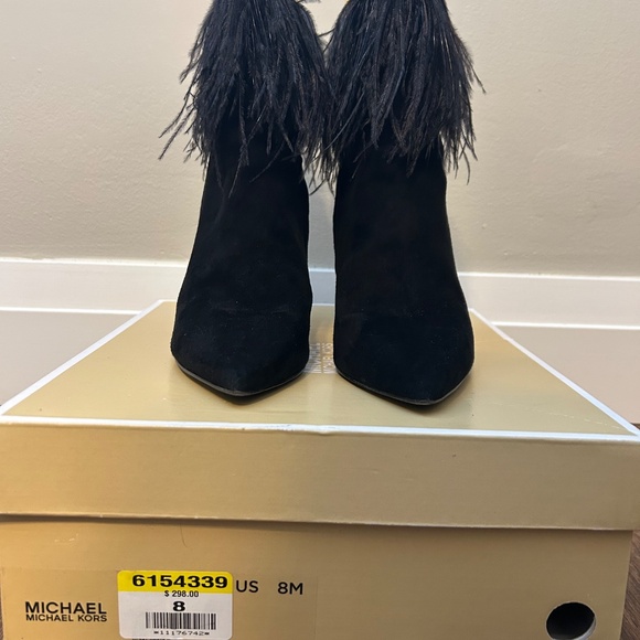 MK suede ankle boots with feathers - Picture 3 of 4